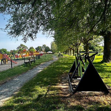 Les Cabanes Du Lac Vandré Zewnętrze zdjęcie